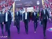 بالفيديو.. نجوم "ON Sport" يجوبون استاد برج العرب والجماهير تشعل المدرجات