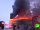 بالفيديو.. اندلاع حريق هائل بمجمع تجارى فى موسكو 
