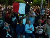 بالصور.. فرحة الجماهير بالكافيهات بفوز المنتخب على الكونغو 