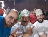 منتخب الشباب يشارك أبناء الجالية المصرية بمسقط فرحتهم بالتأهل للمونديال