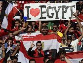اضحك على ما تفرج.. شاهد المصريون يصبرون أنفسهم بالكوميكس قبل المباراة