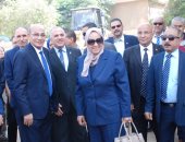 وزيرا الزراعة والرى يطلقان حملة قومية لزراعة النخيل والتوت والزيتون بالمدارس