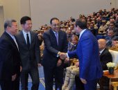 بالصور.. الرئيس السيسي يتفقد الحى السكنى بالعاصمة الإدارية الجديدة