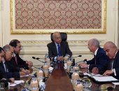 رئيس الحكومة يلتقى الرئيس التنفيذى لشركة شل العالمية لبحث خطة تنميتها