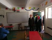 محافظ القاهرة يتفقد مدرسة جمال عبد الناصر الرسمية للغات بالنزهة