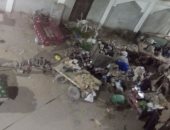 شكوى من وجود موقف عربات كارو وتراكم القمامة أمام المعهد الدينى فى جرجا بسوهاج