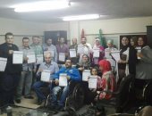 بالصور.. أهالى الأسمرات يتسابقون للتوقيع على حملة "علشان تبنيها"