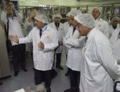 طارق قابيل يتفقد مصنعاً للمنتجات الغذائية باستثمارات 1.5 مليار جنيه