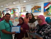 بالصور.. "ثقافة الإسكندرية" تحتفل بانتصارات أكتوبر بمعرض فنى