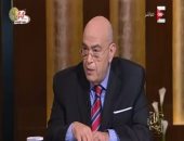 عماد أديب: السيسى واجه ظروفًا صعبة.. وهناك 50 ألف قانون بحاجة لتعديل سريع