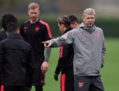 فينجر يلمح بإمكانية رحيله عن أرسنال بنهاية الموسم الحالى