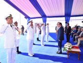 الرئيس يشهد الاحتفال بالعيد الخمسين للقوات البحرية.. قواتنا أول بحرية على مستوى العالم تستخدم الصواريخ سطح - سطح.. السيسي يشهد مناورت لتأمين أهداف اقتصادية وصد هجوم معاد.. ومناورة تكتيكية بالذخيرة الحية