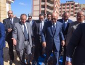 رئيس "معلومات الوزراء" يكرم عددا من طلاب الجامعات المتدربين