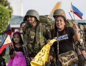 بالصور.. وصول الجنود الفلبينيين إلى العاصمة مانيلا عقب القضاء على "داعش"