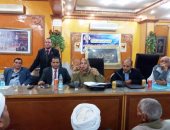 محافظ سوهاج: ندوة تثقيفية للمزارعين لتوعيتهم بطرق الزراعة الحديثة