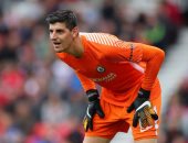 كورتوا يحتفل بـ100 مباراة مع تشيلسى فى الدورى الإنجليزى