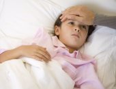 تناول السوائل الدافئة أهم طرق علاج الطفل من الأنفلونزا بالمنزل