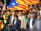 رئيس كتالونيا يلقى خطابه بعد ساعات عقب تعليقه دون إبداء أسباب