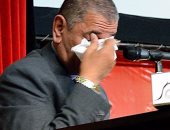 محافظ كفر الشيخ باكيا ًعلى الشهداء: عزيمتنا قوية وسننتصر على الإرهاب