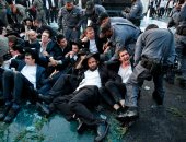 بالصور.. آلاف اليهود المتشددين يحتجون ضد الخدمة العسكرية الإجبارية فى القدس