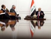 بالصور.. تيلرسون يحث حكومة العراق وكردستان على تسوية الخلافات عبر الحوار