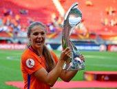 الهولندية ليكي مارتينز تفوز بجائزة أفضل لاعبة فى العالم 2017