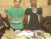 القبض على تشكيل عصابى بتهمة تصنيع مخدر الحشيش بالسويس