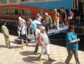 بالصور.. محافظ سوهاج يعلن وصول فوج سياحى متعدد الجنسيات لزيارة أبيدوس