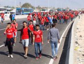 بدء دخول جماهير الأهلى للاستاد استعداداً لموقعه الوداد المغربى