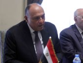 وزير الخارجية: الحكومة تتخذ إجراءات لتطوير المجتمع فى كافة المناحى