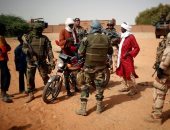 مقتل 3 جنود ماليين و13 "إرهابيا" فى هجوم لمسلحين