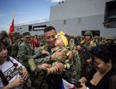 بالصور.. استقبال حافل لجيش الفلبين بميناء مانيلا عقب تطهير جنوب بلاده من داعش