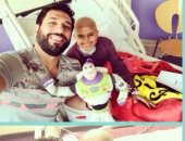 آخرهم هنا الزاهد.. مشاهير يحققون أحلام أطفال مرضى السرطان برؤيتهم