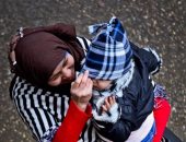 صورة اليوم.. لا تبكِ يا صغيرى وانظر نحو السماء