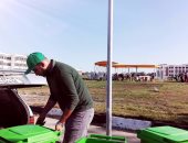 بالصور.. مبادرات نظافة شوارع الإسماعيلية تتحول لوظيفة فى تدوير المخلفات 