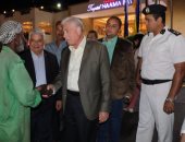 بالصور.. محافظ جنوب سيناء يتفقد خليج نعمة قبل بدء افتتاح منتدى الشباب