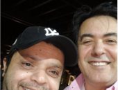 خيرى رمضان ينشر صورته بصحبة هنيدى من منتدى شباب العالم بشرم الشيخ