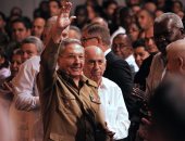 الرئيس الكوبى راؤول كاسترو يؤكد بقاءه فى منصبه حتى إبريل 2018