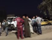 مصرع وإصابة 13 فى حادث تصادم سيارة نقل بميكروباص فى المحلة