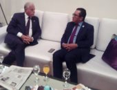 محافظ جنوب سيناء يلتقى بسفير كازاخستان على هامش منتدى شباب العالم