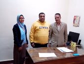 طالبة بسوهاج تبتكر علاجا جديدا للدوالى وتفوز بمسابقة علمية بالوزارة