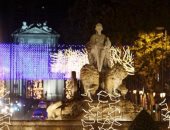 مدريد تستعد لعيد الميلاد المجيد بالأضواء بالتزامن مع "الجمعة السوداء"