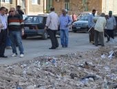 سكرتير مساعد محافظة الإسماعيلية يتابع حملة نظافة ورفع مخلفات الحى الأول