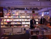 ناشرون مصريون فى معرض الشارقة: كتب الأطفال الأكثر مبيعا والروايات ثانيا