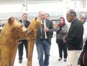 بالصور.. وزير الداخلية والعدل بـ سنغافورة يزور المتحف المصرى الكبير 