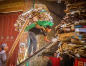 صورة اليوم.. بقيت حاوى غاوى فى عز الجرح أنا مابكيش