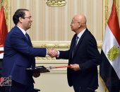 رئيس الحكومة التونسية يغادر القاهرة بعد زيارة لمدة يومين