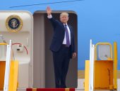 صور.. ترامب يغادر فيتنام متوجها إلى الفلبين للمشاركة فى قمة "آسيان"