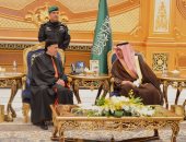 صور.. أول بطريرك مارونى يصل إلى السعودية