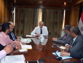 محافظ القليوبية يبحث تطوير مدينة الخصوص مع المركز القومى لبحوث البناء